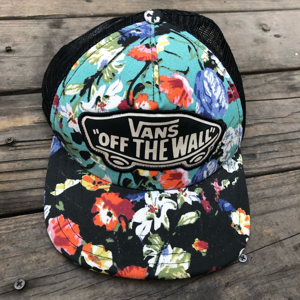 VANS ALOHA OFF THE WALL SNAP BACK